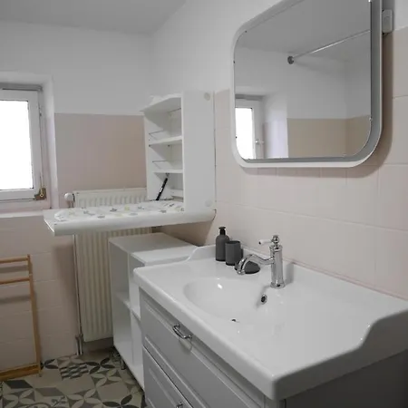 شقة Madeleine Et Clementine *